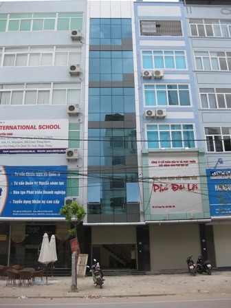 Cho thuê văn phòng tầng 4 số nhà 146 mặt phố Vũ Phạm Hàm