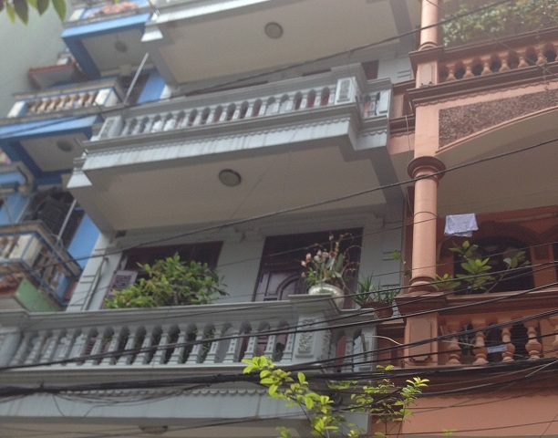 Tôi cần bán nhà phân lô vip quận ủy Thanh Xuân, lô D6,D7,D8, 52m2, 5 tầng đẹp, giá rẻ 8,3 tỷ, TL