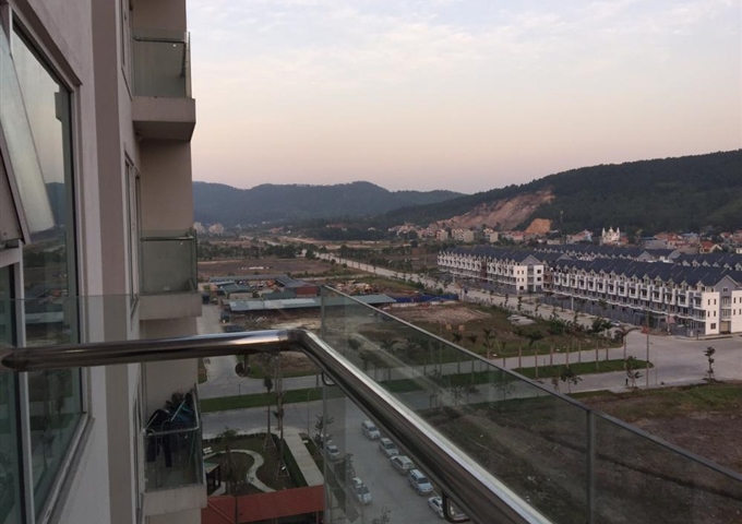 Cần bán căn hộ chung cư gần biển tại Hạ Long, P. Hùng Thắng, gần khu ẩm thực và chợ đêm mới