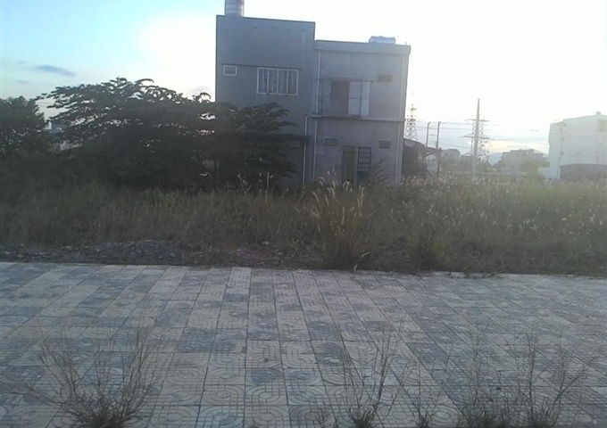 Bán 2 lô B2.5 Nam Việt Á đường Trịnh Lỗi, giá 550 triệu - 0913001184