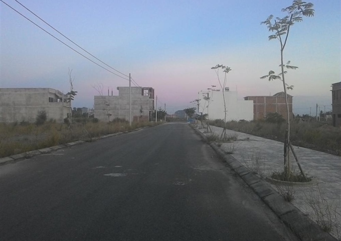 Bán 2 lô B2.5 Nam Việt Á đường Trịnh Lỗi, giá 550 triệu - 0913001184