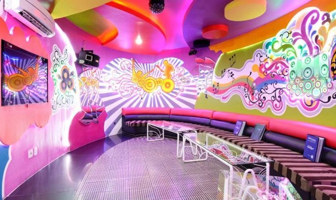 VIP - Bán nhà số 16 Cộng Hòa (Karaoke Nice) 2 MT, ngay vòng xoay Lăng Cha Cả