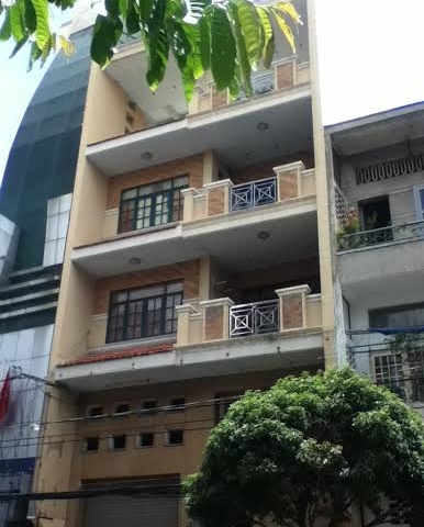 Cho thuê nhà nguyên căn 579 Nguyễn Trãi, P8, Q5. 1tr, 3L. 4*20m, 48.63 tr/tháng