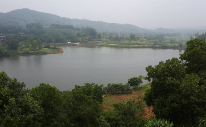 Gia đình bán lô đất thổ cư 7000m2 cạnh Hồ Đồng Chanh, xã Nhuận Trạch, huyện Lương Sơn tỉnh Hòa Bình