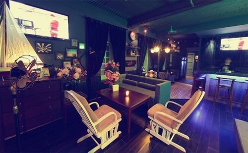 Sang nhượng quán cafe đường Ven Hồ, Tây Hồ