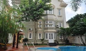 Bán Penthouse Saigon Pearl 220m2 giá 19 tỷ; LH: 090.22.111.39 Hoàng Nam
