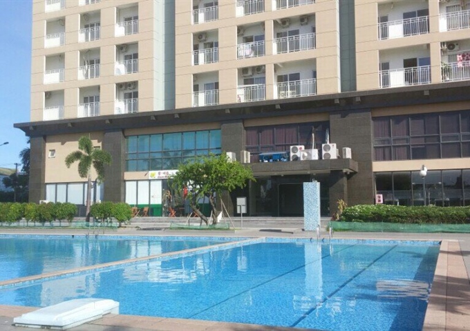 Cần bán gấp căn hộ Charm Plaza và nội thất sang trọng còn mới, 3 phòng ngủ, 72m2, giá tốt