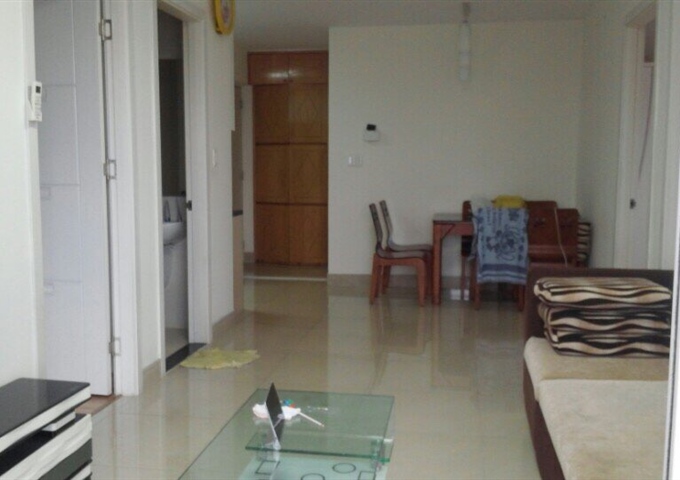 Cần bán gấp căn hộ Charm Plaza và nội thất sang trọng còn mới, 3 phòng ngủ, 72m2, giá tốt