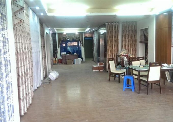 Cho thuê nhà phố 639 Quang Trung, Hà Đông, Hà Nội