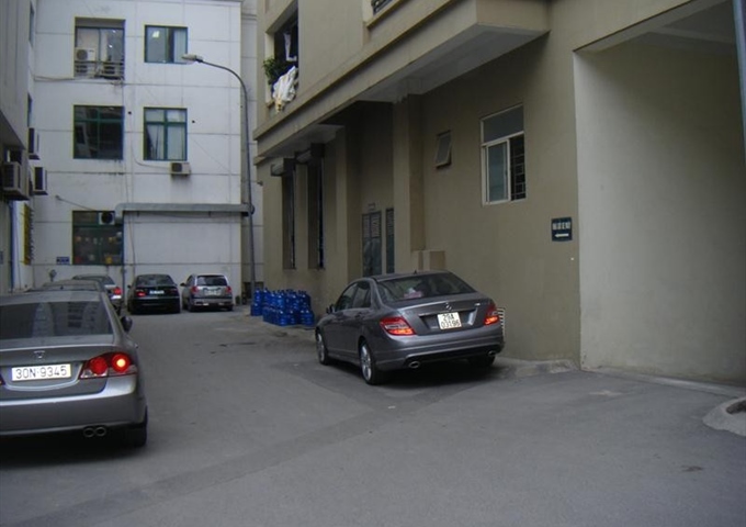 Cho thuê CHCC ban tổ chức Trung Ương Đảng ngõ   267 đường Hoàng Hoa Thám, 70m2, 3pn, giá 7tầng