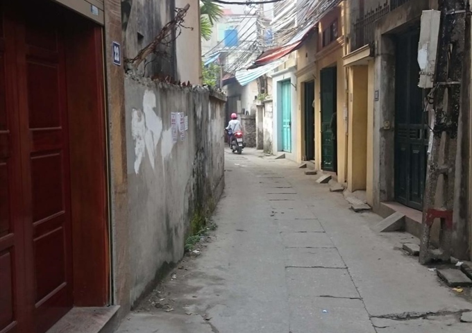 Bán nhà ngõ 1333 Giải Phóng, cách đường Giải Phóng 50m, DT 51.5m2 giá 1.8 tỷ