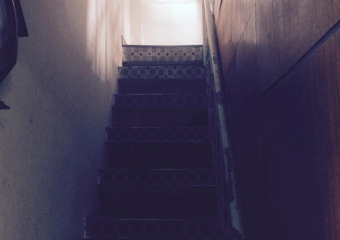 Bán nhà tập thể C46 phố Mai Động, diện tích 70m2 nhà mới sửa đẹp, giá 1 tỷ, liên hệ 0934414212