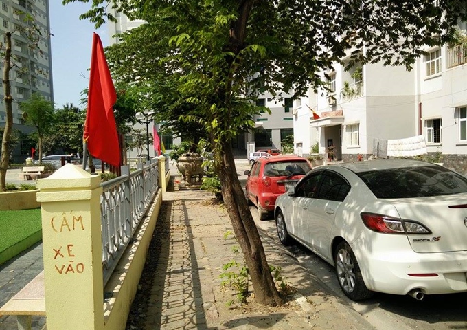 Bán căn góc chung cư 5B, khu Tây Nam Đại Học Thương Mại, số 3 Lê Đức Thọ đi vào, có thể ở ngay