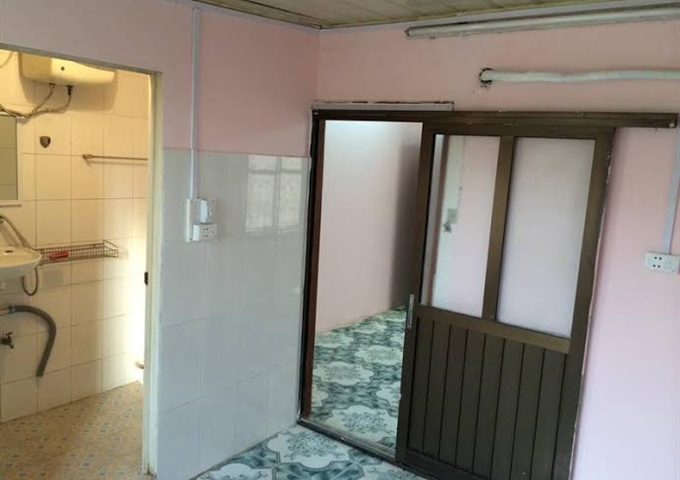 Bán nhà tập thể C5 Thanh Xuân Bắc 30m2 830 triệu. Liên hệ Hồng Hạnh 0962175592