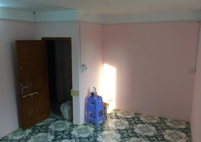 Bán nhà tập thể C5 Thanh Xuân Bắc 30m2 830 triệu. Liên hệ Hồng Hạnh 0962175592