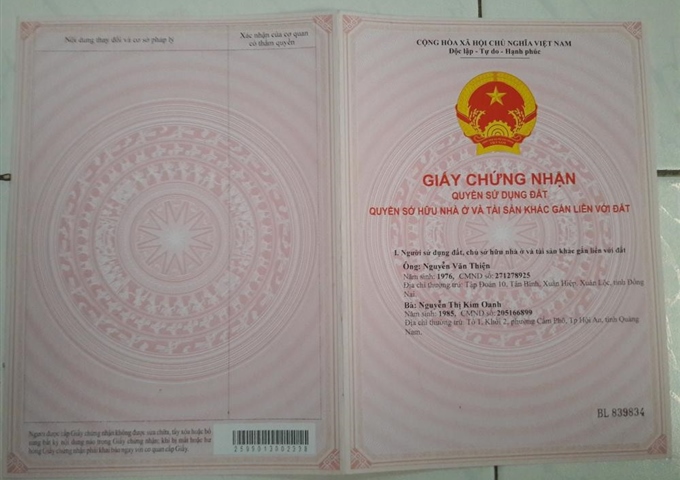 Cần bán lô đất 140m2, 144m2 SH chính chủ thổ cư 100%, đường rộng 14m. LH: 0918148821-0989619311