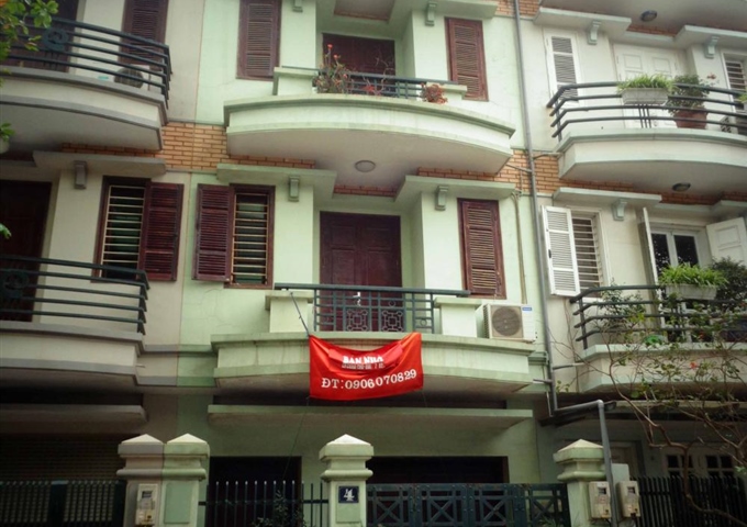 Chính chủ bán nhà liền kế 25 / 26 Trần Quý Cáp, Đống Đa, Hà Nội