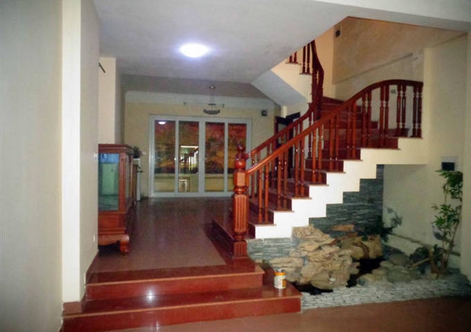 Chính chủ bán nhà liền kế 25 / 26 Trần Quý Cáp, Đống Đa, Hà Nội