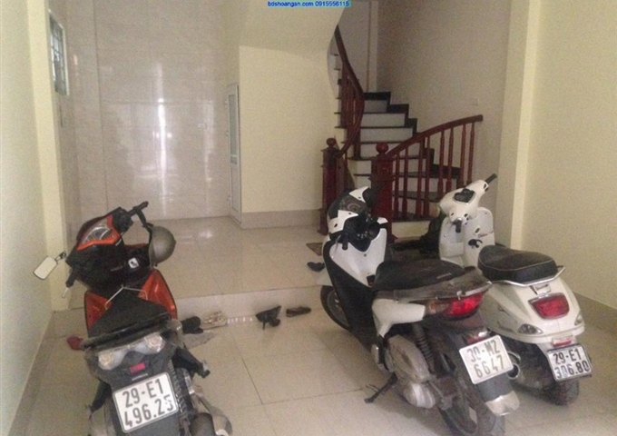 Cho thuê căn hộ chung cư mini Hào Nam, Đê La Thành