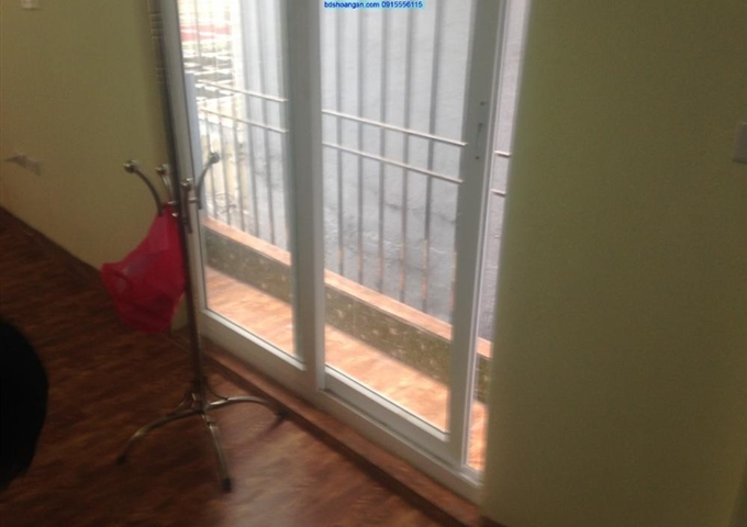 Cho thuê căn hộ chung cư mini Hào Nam, Đê La Thành