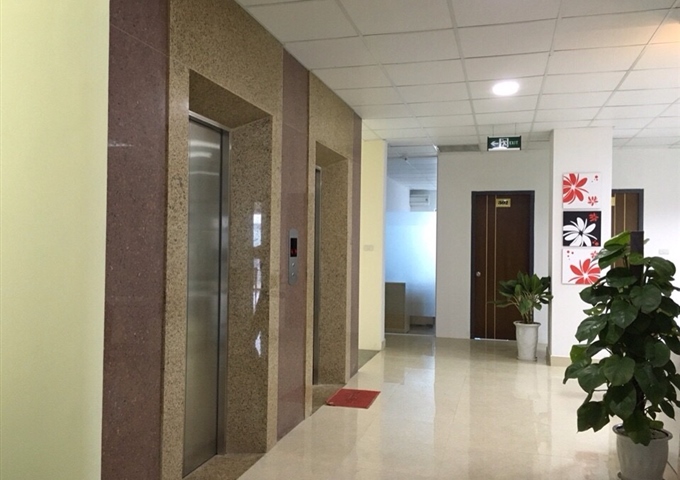 Cho thuê văn phòng đầy đủ nội thất 210 Lê Trọng Tấn, Trường Chinh