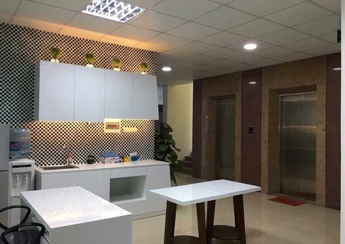 Cho thuê văn phòng đầy đủ nội thất 210 Lê Trọng Tấn, Trường Chinh