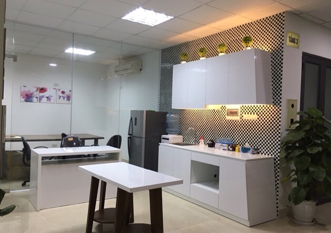 Cho thuê văn phòng đầy đủ nội thất 210 Lê Trọng Tấn, Trường Chinh