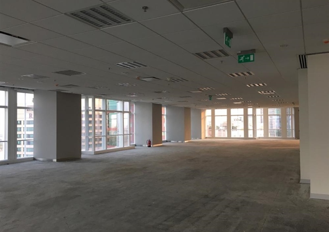 Mặt bằng văn phòng hạng A cho thuê lại. Tầng 17, tòa nhà Vietcombank Tower