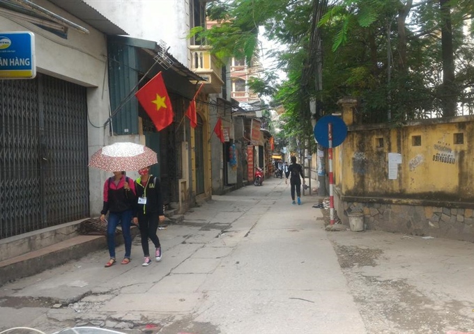 Bán nhà ngõ 140 Đông Thiên - Vĩnh Hưng - Hoàng Mai 38m2 5 phòng ngủ, giá 2,04 tỷ