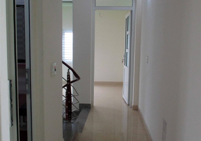 Bán nhà số 4/86/96 chợ Hàng cũ, Dư Hàng Kênh, Lê Chân, Hải Phòng. Giá 1,75 tỷ. LH: 0919187486