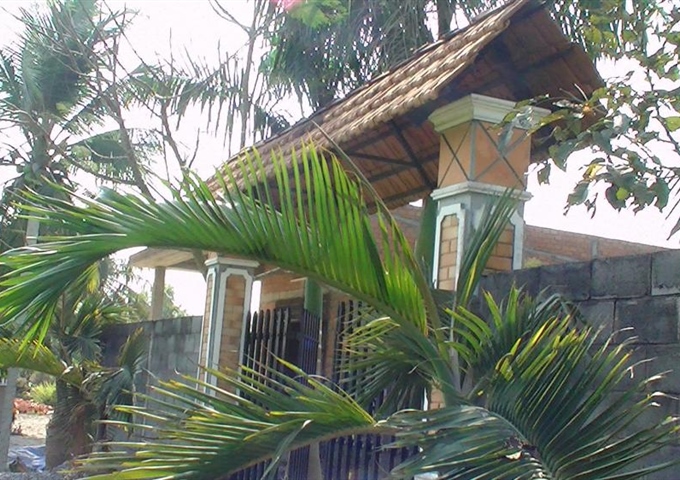 đất vườn trái cây, ao cá, có sổ hồng tại Long An,2.400m2, giá 1.2 tỷ, thích hợp nghỉ dưỡng