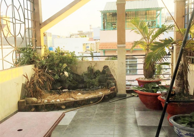 Hẻm ô tô 6m, địa chỉ: 318/49A Phạm Văn Hai, P5, Q. Tân Bình, gía: 4.95 tỷ