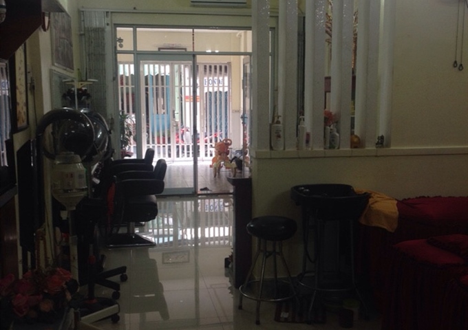 Nhà hẻm 75 Trần Phú xe hơi tới tận nhà