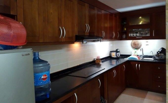 Bán nhà mặt ngõ 381 Bạch Mai, Hai Bà Trưng. 30m2x4T giá 2,85 tỷ. 0915988777