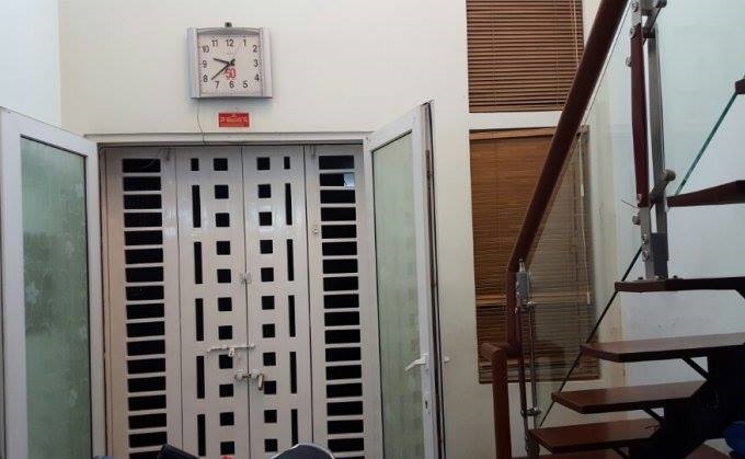 Bán nhà mặt ngõ 381 Bạch Mai, Hai Bà Trưng. 30m2x4T giá 2,85 tỷ. 0915988777