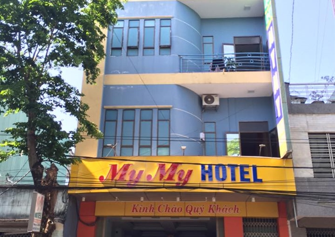 Bán khách sạn mặt tiền đường Trần Hưng Đạo, TP Quảng Ngãi, (4 tầng, 16 phòng), giá 5,5 tỷ