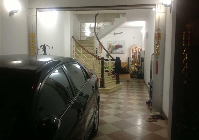 Cho thuê nhà riêng ngõ 198 phố Ngọc Lâm