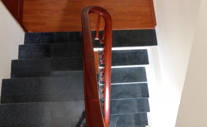 Bán nhà ngõ 254/71 Minh Khai, Quận Hai Bà Trưng, HN, sổ đỏ 66m2 nhà 5 tầng xây mới, giá 2.55 tỷ