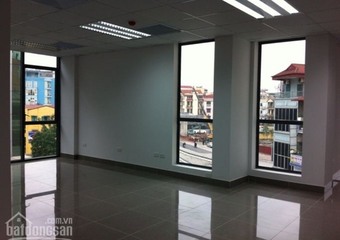 Cho thuê văn phòng 2 mặt tiền, 114 An Trạch, Cát Linh, Đống Đa 