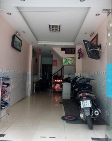 Cho thuê phòng trọ 104/24, Thành Thái, P. 12, Quận 10.