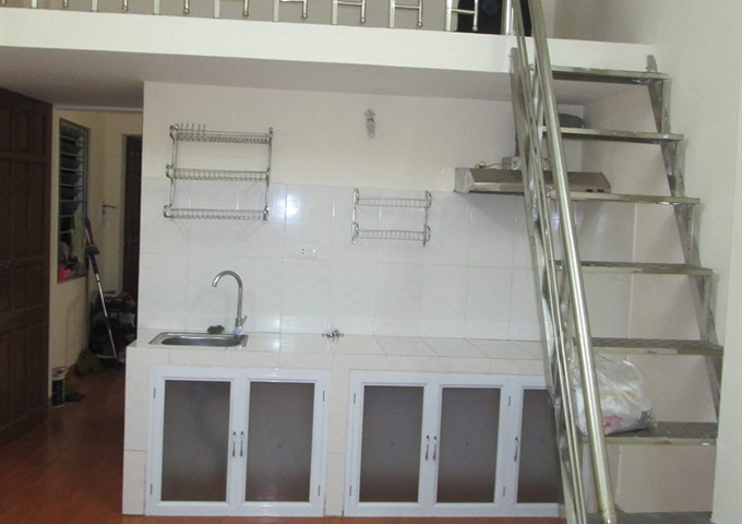 Cho thuê phòng trọ ngõ 184 Âu Cơ, gần chợ Tứ Liên. Liên hệ: 096 205 8576