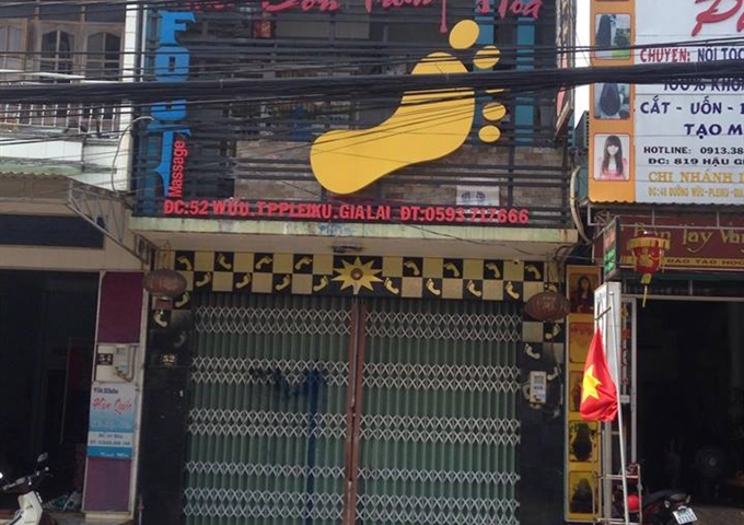 Bán gấp nhà MT 52 Wừu, Tp. Plei Ku, Gia Lai, 5,5x26, 1T 1L, 1 lửng, HGĐB. Giá 4,7 tỷ (TL)