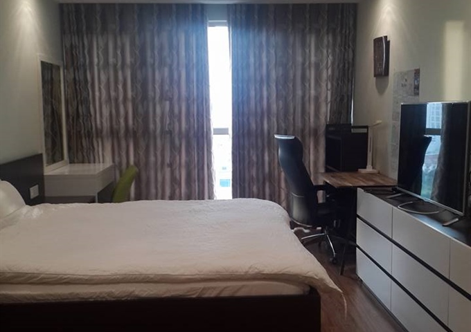 Cho thuê căn hộ chung cư Mandarin Garden Hoàng Minh Giám T22, 157m2, 3PN, full đồ xịn, giá 25tr/th