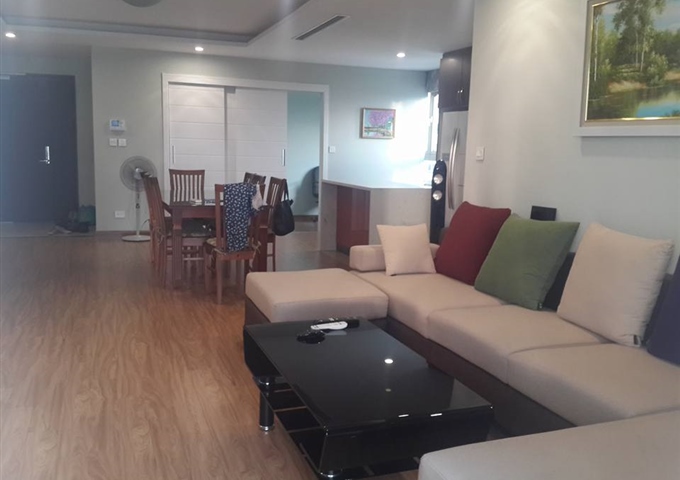 Cho thuê căn hộ chung cư Mandarin Garden Hoàng Minh Giám T22, 157m2, 3PN, full đồ xịn, giá 25tr/th