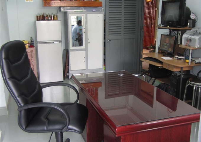 Cần bán căn hộ chung cư Nguyễn Trãi (Xóm Cải), P8, Q5 ngay phố luật sư Ngô Quyền - Công chứng 2