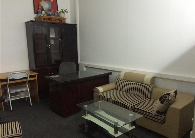 Chuyển nhượng trung tâm tiếng Anh Lead Center 342A Bà Triệu