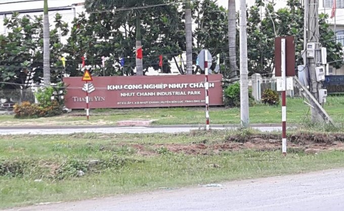 Lô đất mặt tiền Tỉnh Lộ 832, gần khu công nghiệp và chợ Nhựt Chánh. Liên hệ 0936 938 565