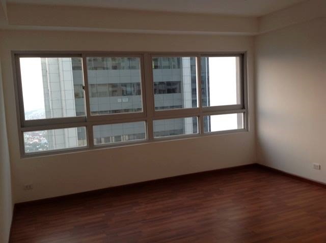 Mặt bằng văn phòng ở tòa Hacinco B3.7 Hoàng Đạo Thúy 75m2, giá 10,5 triệu/tháng rẻ đẹp