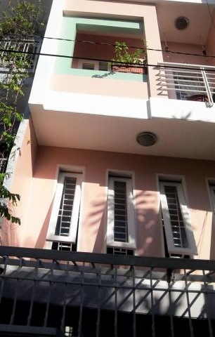 376/1B Nguyễn Kiệm ngay cây xăng ngã tư Phú Nhuận