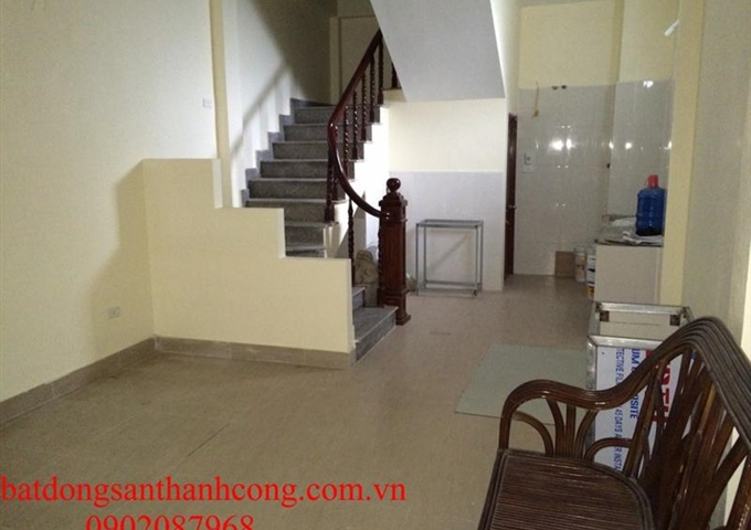 Cho thuê căn hộ chung cư mini phố Minh Khai gần trung tâm thương mại chợ Mơ